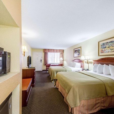 Econo Lodge Inn & Suites Eagle Pass Ngoại thất bức ảnh