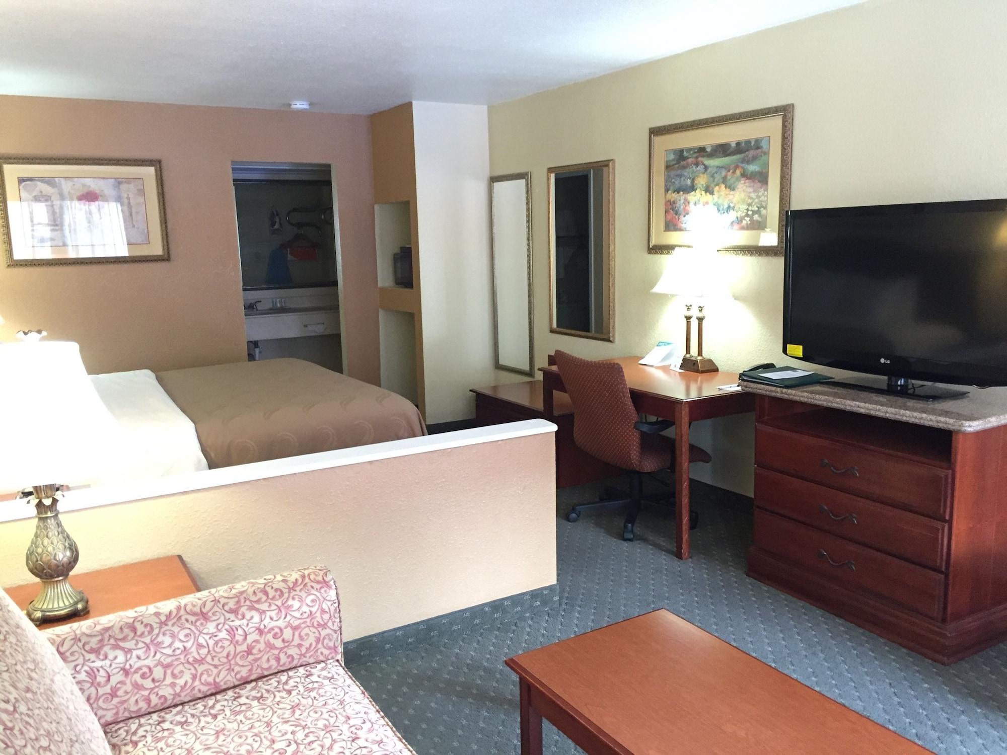 Econo Lodge Inn & Suites Eagle Pass Ngoại thất bức ảnh